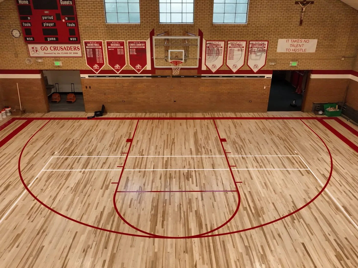 Interior gymnasium court capture